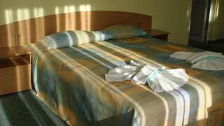 Отель St. Mina Balneohotel Vetren Двухместный номер с 1 кроватью или 2 отдельными кроватями-7